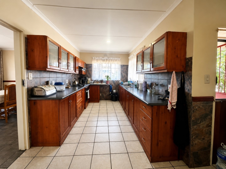 4 Bedroom Property for Sale in Vaalpark Free State